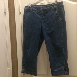 Ladies Gloria Vanderbilt capri’s 12